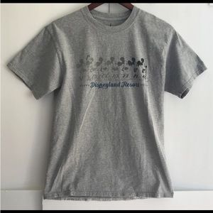Disneyland Resort Mickey Mouse Men’s Medium M Gray T-shirt Disney Parks Original